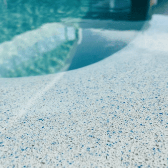 Revestimiento interior de piscina con Marbletite